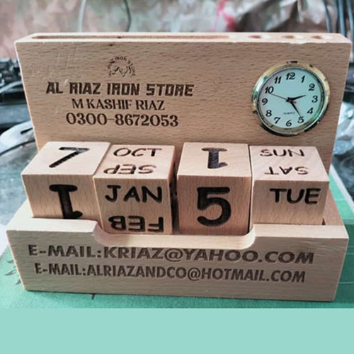 Customize Wood Table Stand with Clock