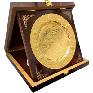 Fancy Wood Shield Gold Plate